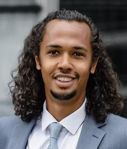 Даниэль Джеймс